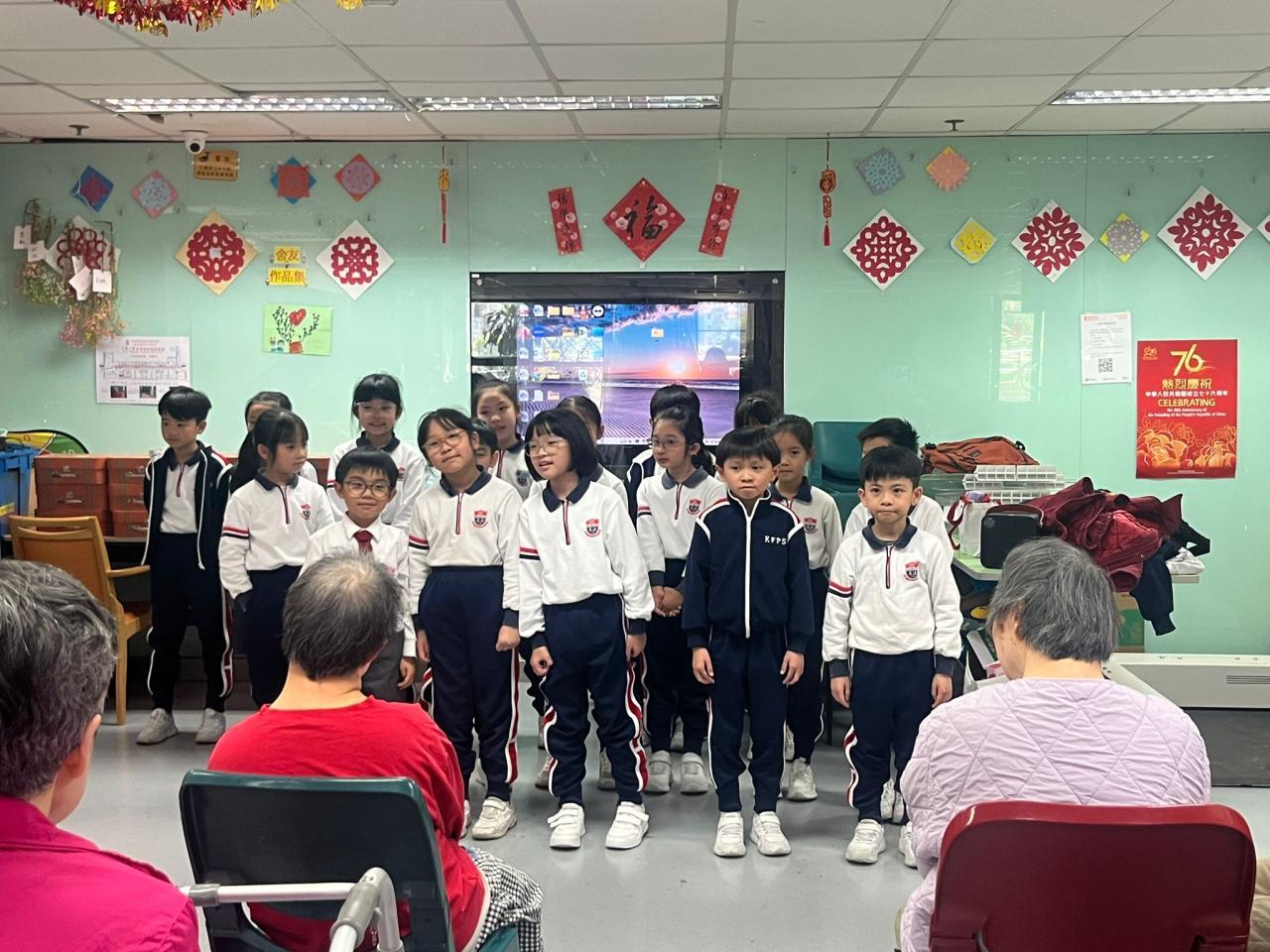音樂敬拜隊何文田護老院義工探訪 | 中華基督教會基法小學 (油塘)